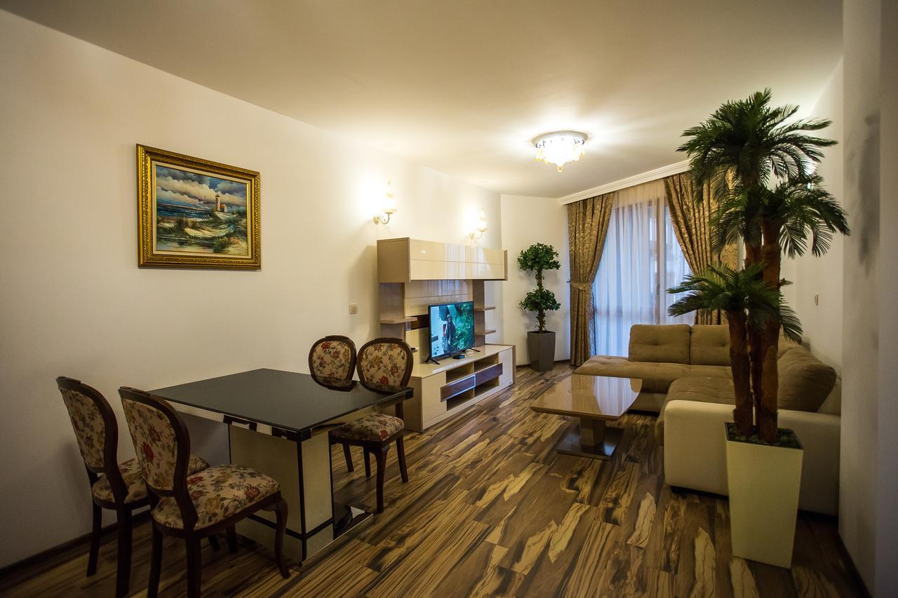 Boutique Apart Hotel Versis Slantchev Briag Extérieur photo